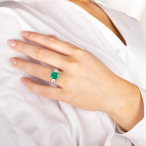 Colombian Emerald & Diamond Ring