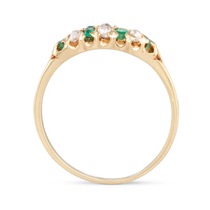 Antique Emerald & Diamond Ring