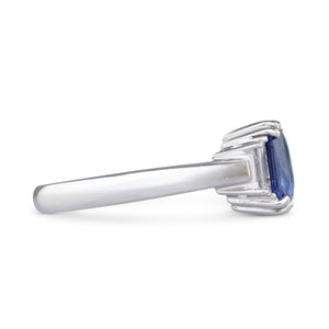 A 2.31ct Sri Lankan Sapphire Ring