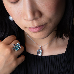 Aquamarine & Diamond Pendant