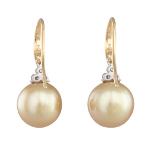 Trio Diamond Gold Pearl Hooks
