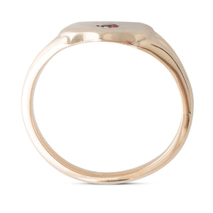 A 9ct Shield Signet Ring
