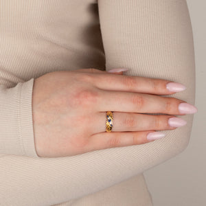 Antique Sapphire and Diamond Ring