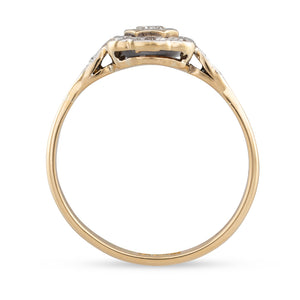 A Diamond Cluster Ring