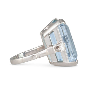 Aquamarine & Diamond Ring