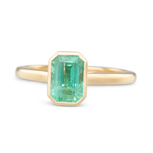 1.09ct Emerald Solitaire Ring