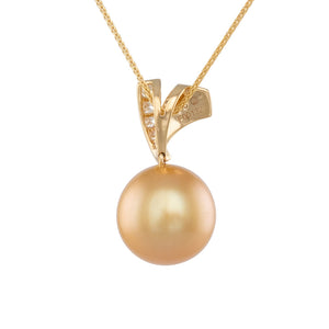 Gold South Sea Diamond Pendant