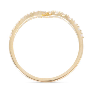 V-Shaped Diamond Band