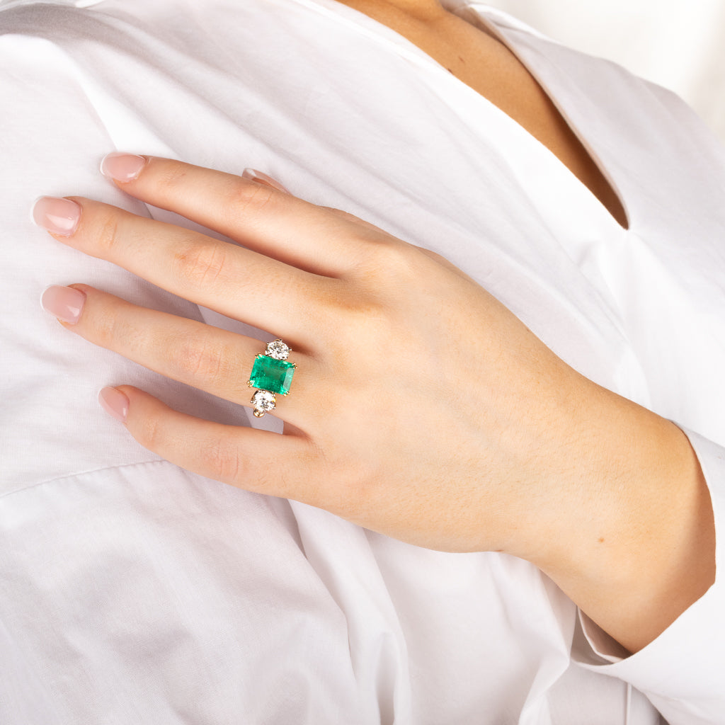 Colombian Emerald & Diamond Ring