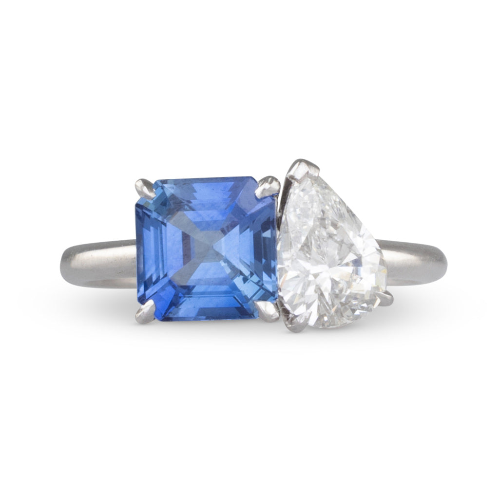 Diamond & Sapphire Toi et Moi Ring