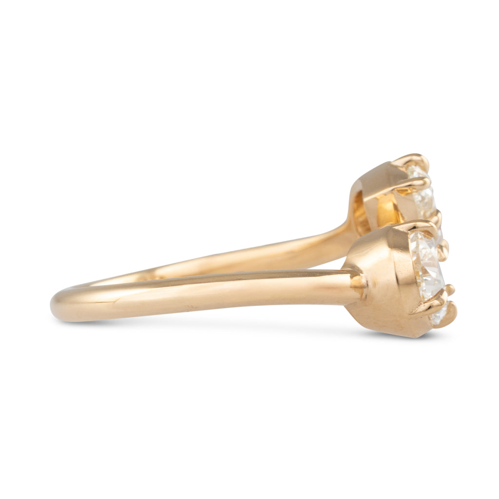 Pear cut Diamond Toi et Moi Ring
