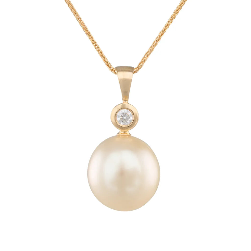 Gold South Sea & Diamond Pendant