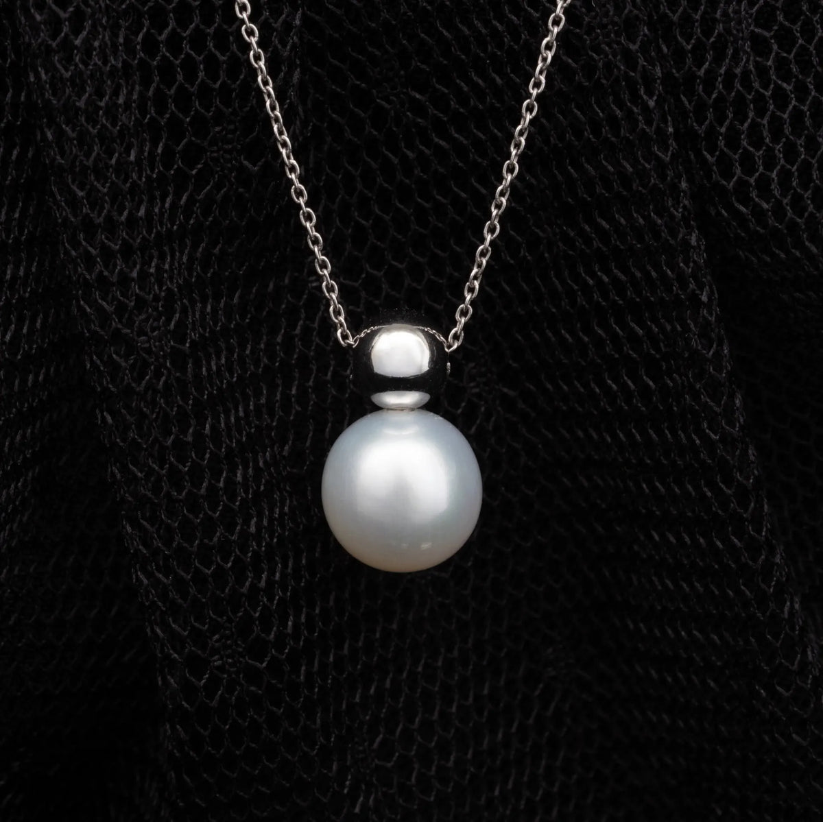 8 - 8.5mm Freshwater Ball Pendant