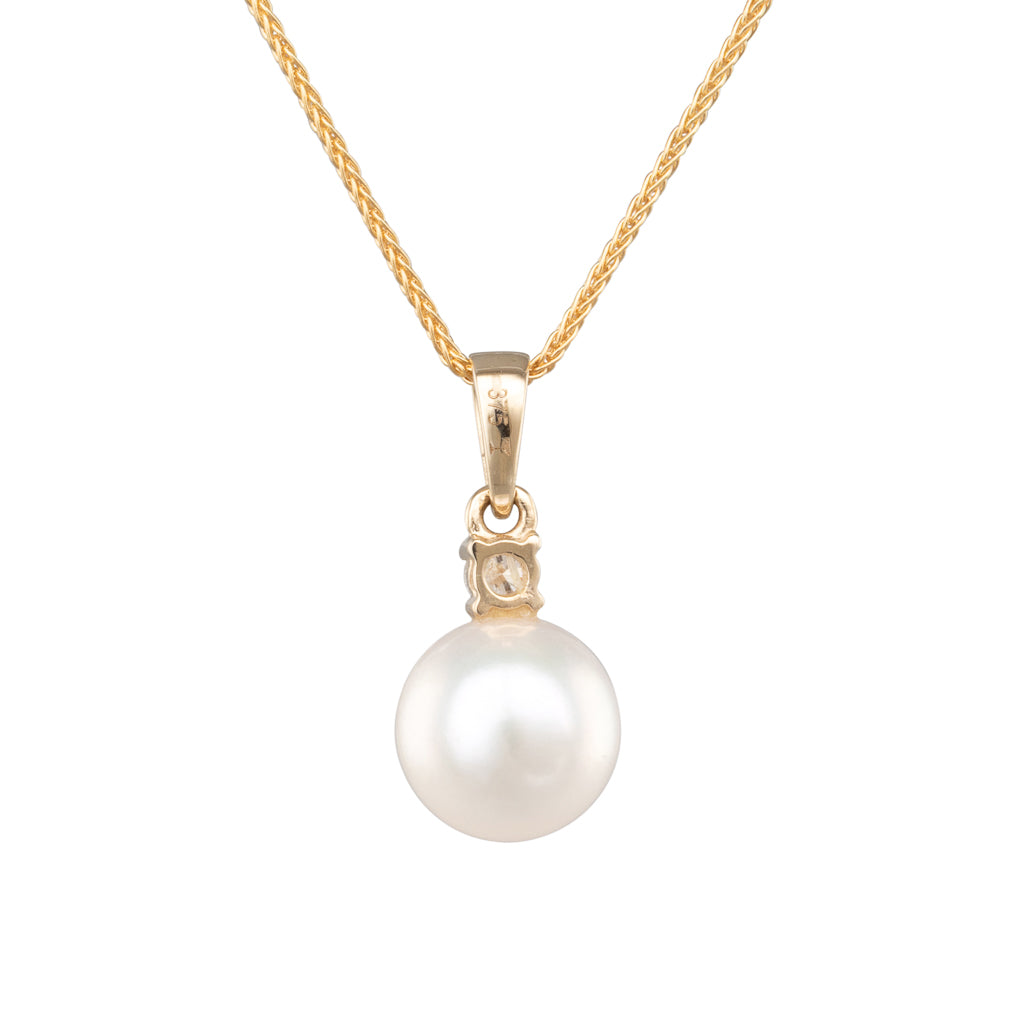 Akoya & Diamond Pendant