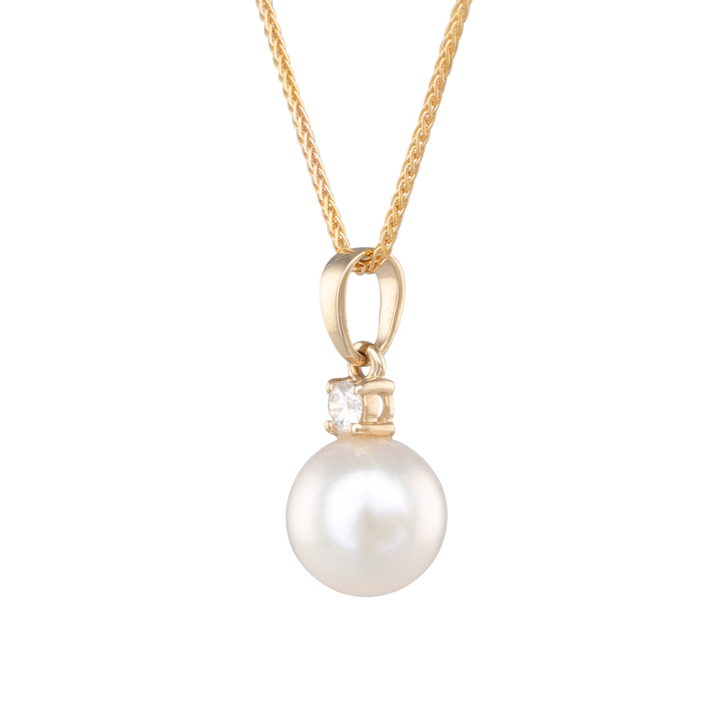 Akoya & Diamond Pendant