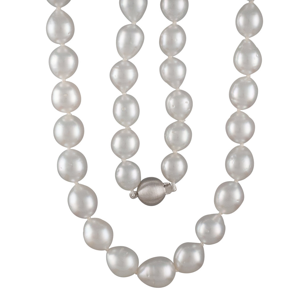 Drop Shaped White South Sea Strand