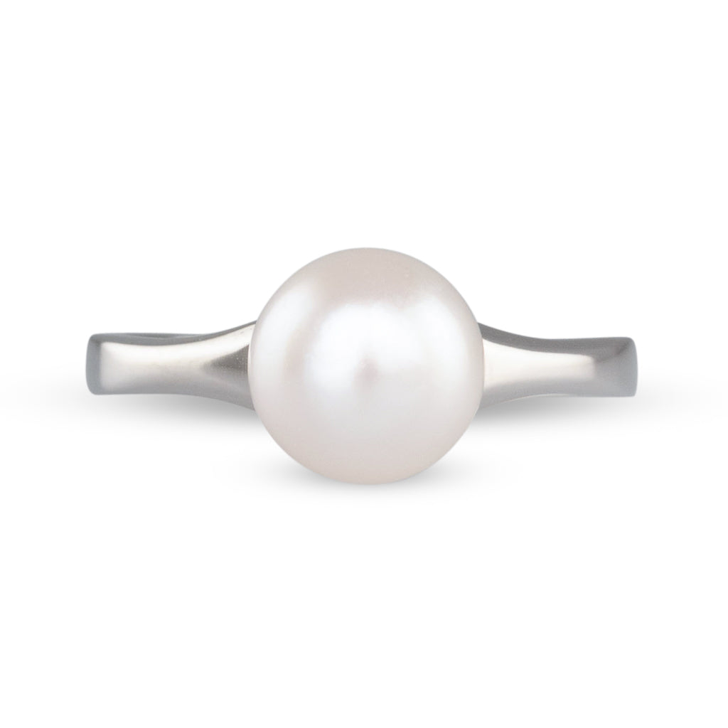 Round White Akoya Pearl Ring