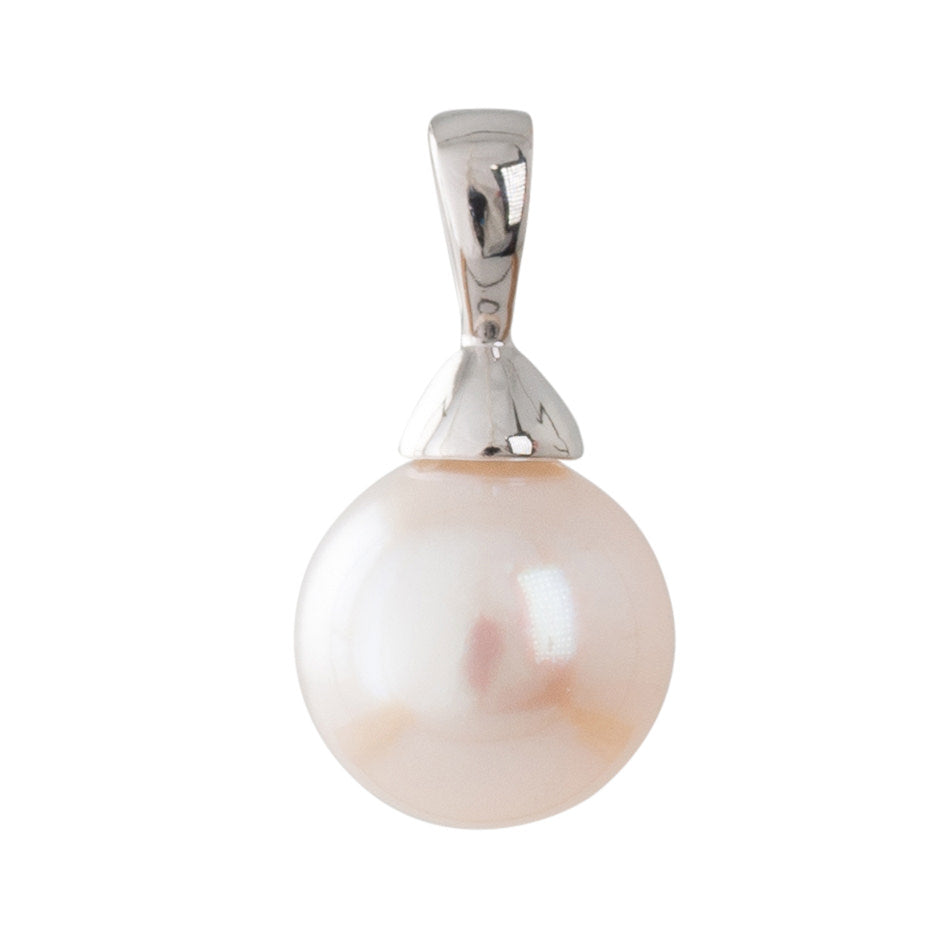 Japanese Akoya Pearl Pendant