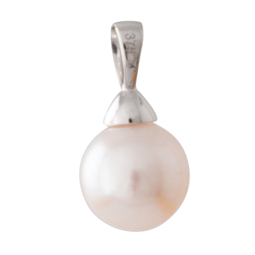 Japanese Akoya Pearl Pendant