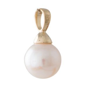 Japanese Akoya Pearl Pendant