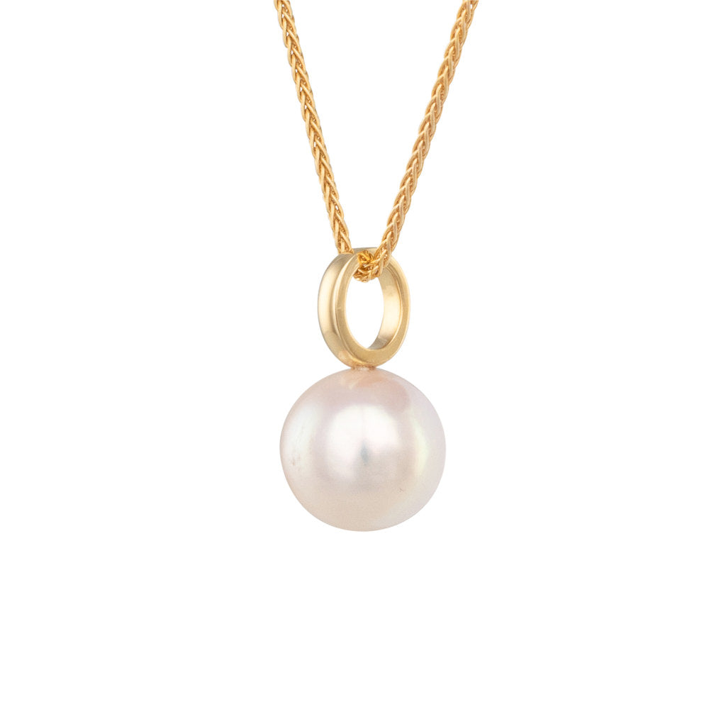 8-8.5mm Japanese Akoya Pendant