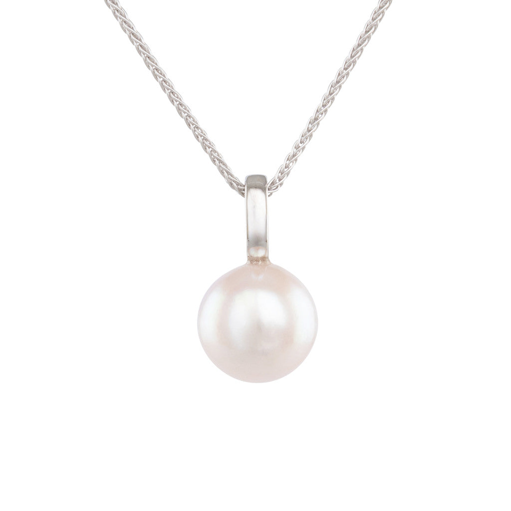 8-8.5mm Japanese Akoya Pendant