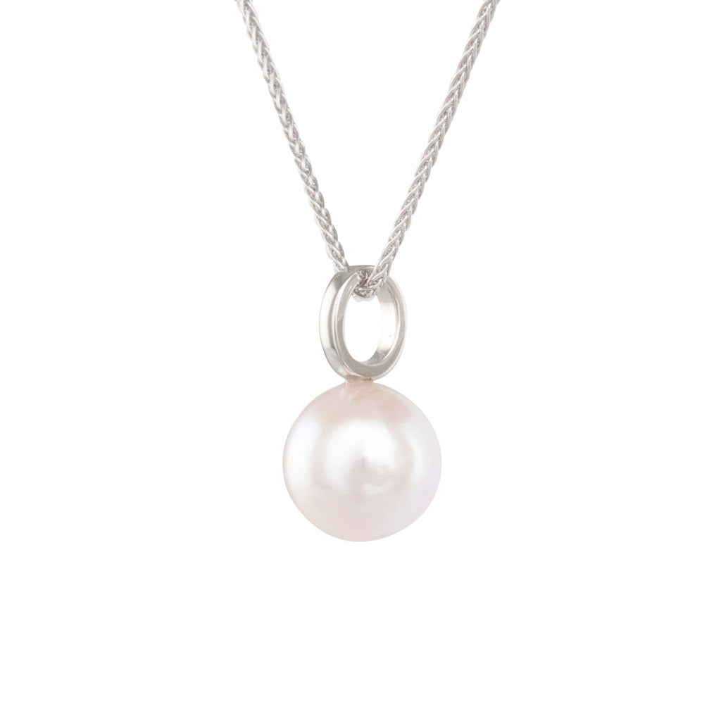 8-8.5mm Japanese Akoya Pendant