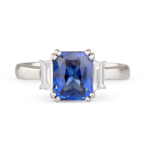 A 2.31ct Sri Lankan Sapphire Ring