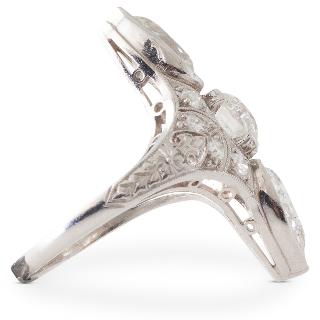 Plaque Ring Pear Shape Diamonds