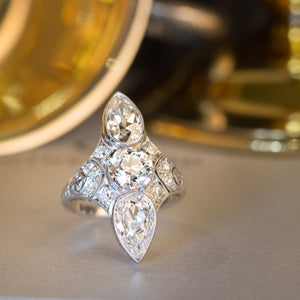 Plaque Ring Pear Shape Diamonds