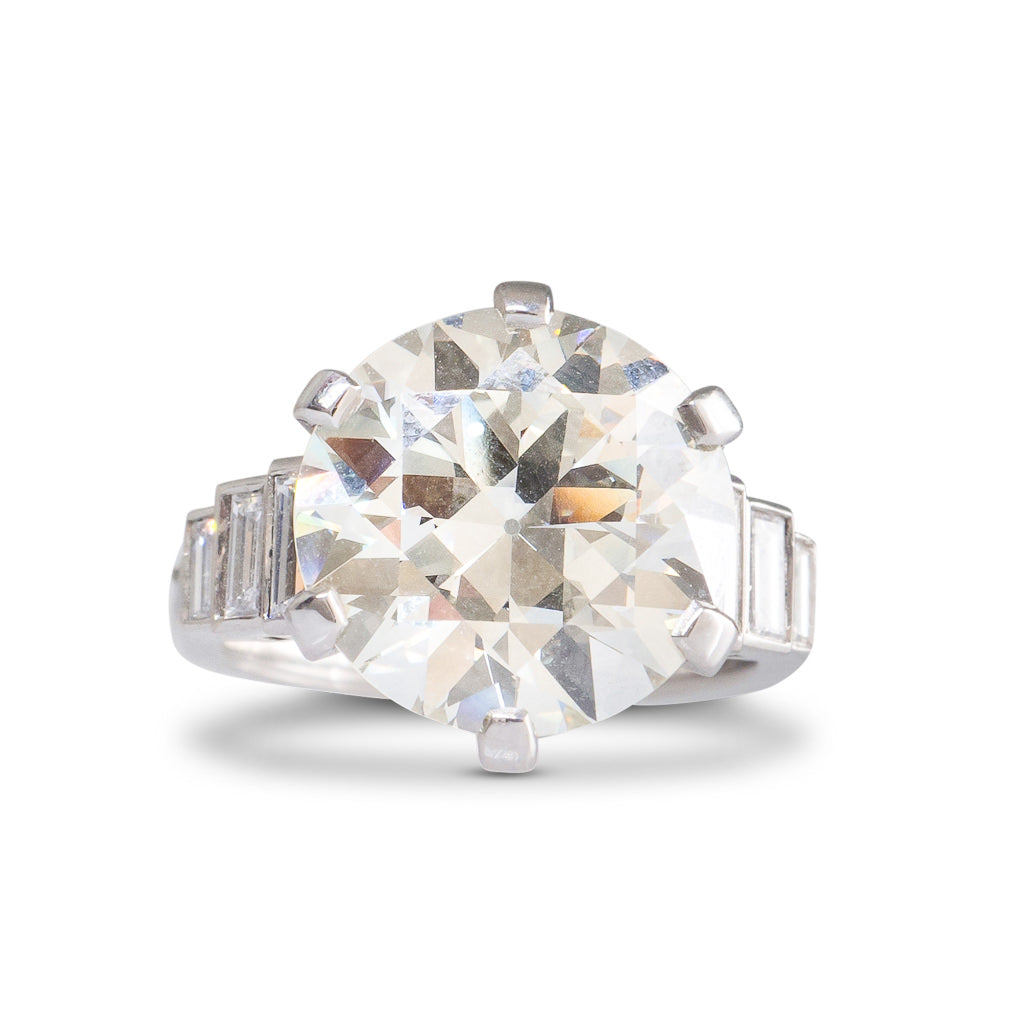 A GIA 7.50ct Old Cut Diamond Ring