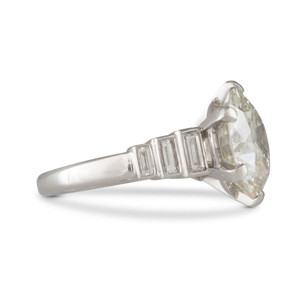 A GIA 7.50ct Old Cut Diamond Ring