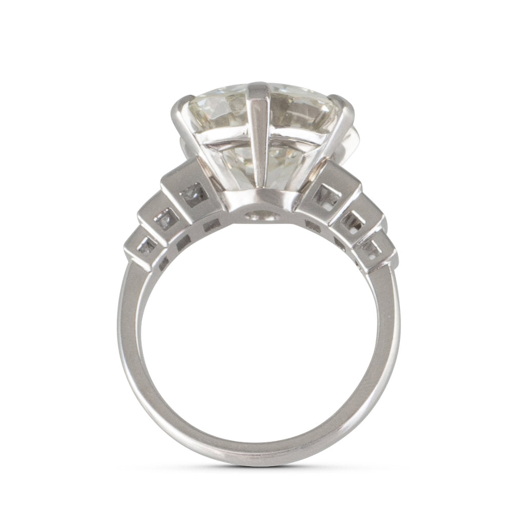 A GIA 7.50ct Old Cut Diamond Ring