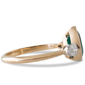 A 1.45ct Pear Shaped Emerald Ring