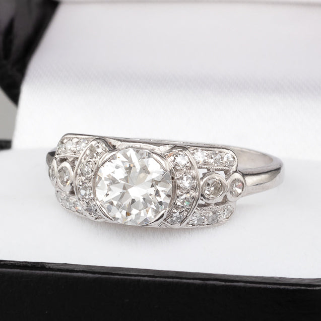 Art Deco Diamond Ring
