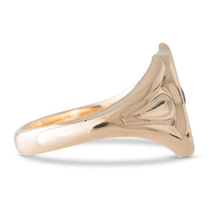 A 9ct Shield Signet Ring