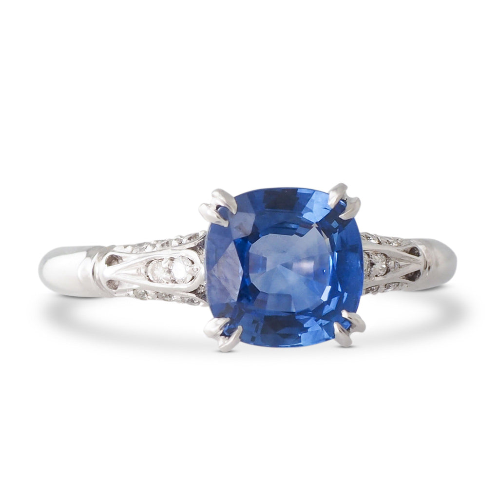 1.57ct Sapphire Solitaire