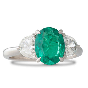 Colombian Emerald and Diamond Ring