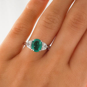 Colombian Emerald and Diamond Ring