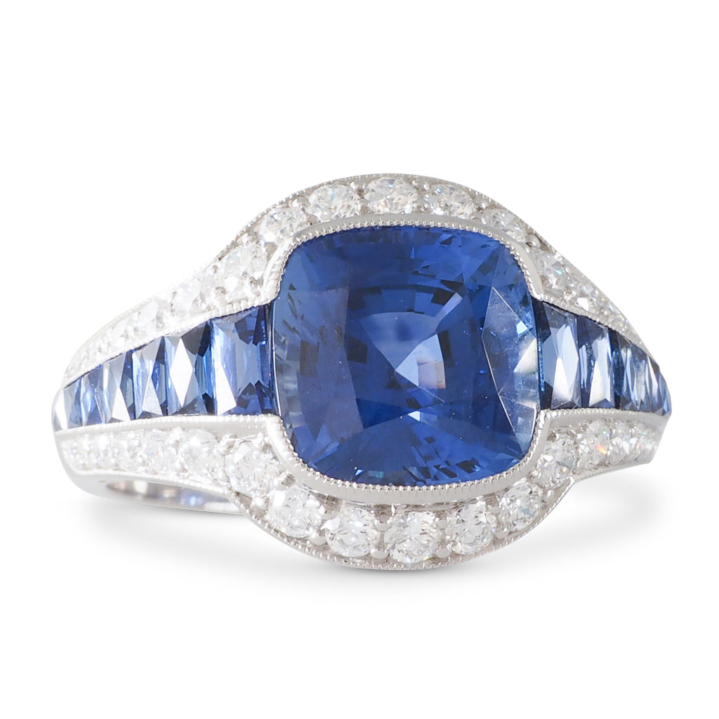 4.52ct Sapphire & Diamond Ring