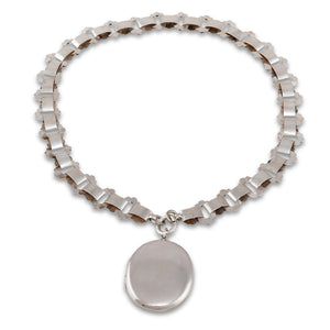 A Silver Locket & Collar