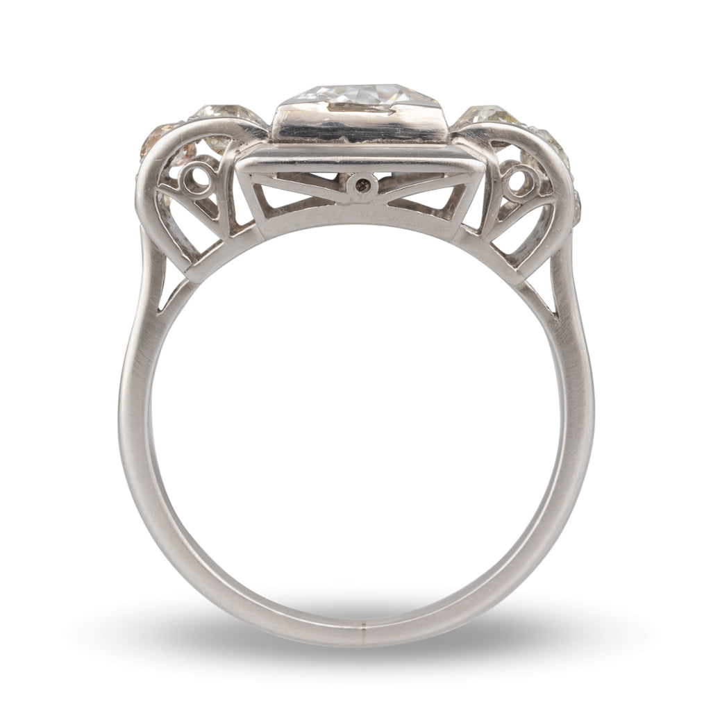French Retro Diamond Ring