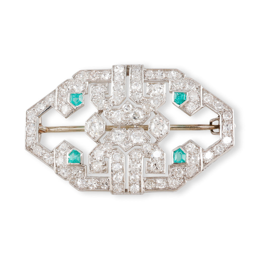 An Emerald & Diamond Brooch