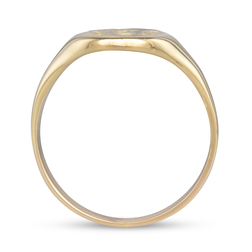 An 18ct Yellow Gold Signet Ring