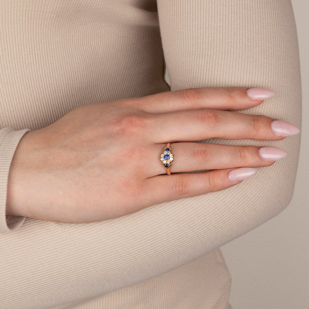 Antique Sapphire and Diamond Ring