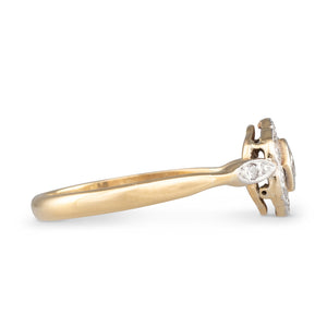 A Diamond Cluster Ring