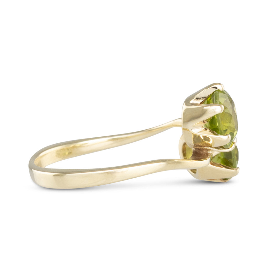 Peridot Toi et Moi Ring