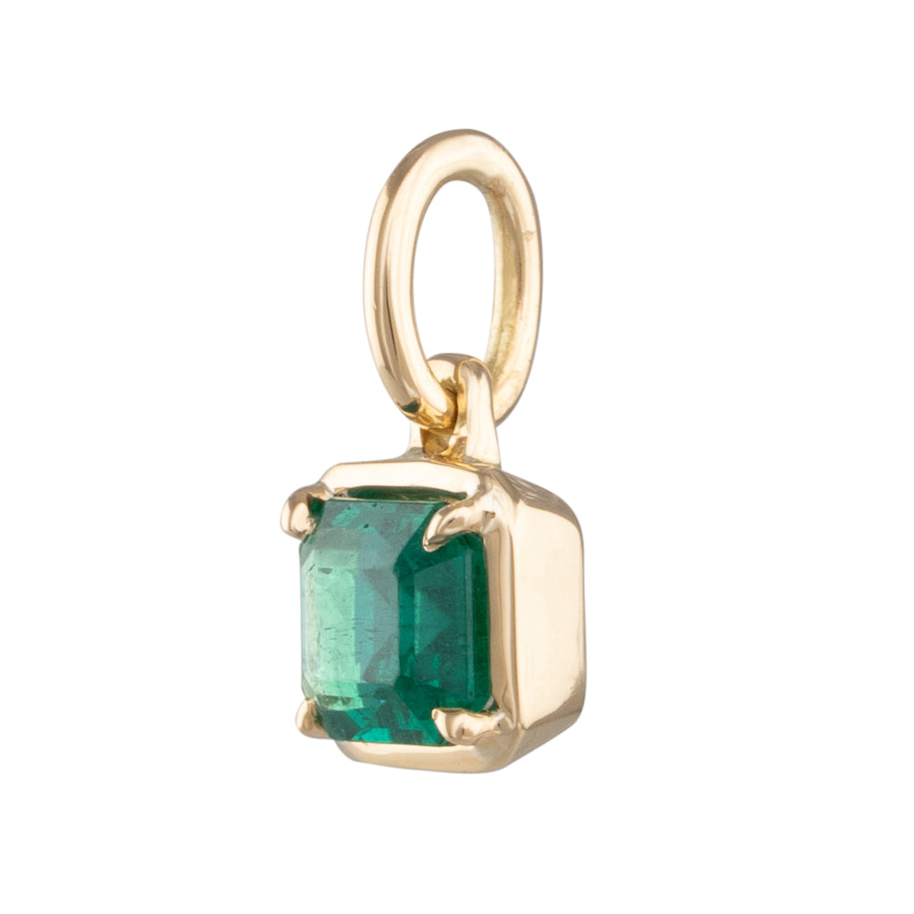 Yellow Gold Emerald Pendant