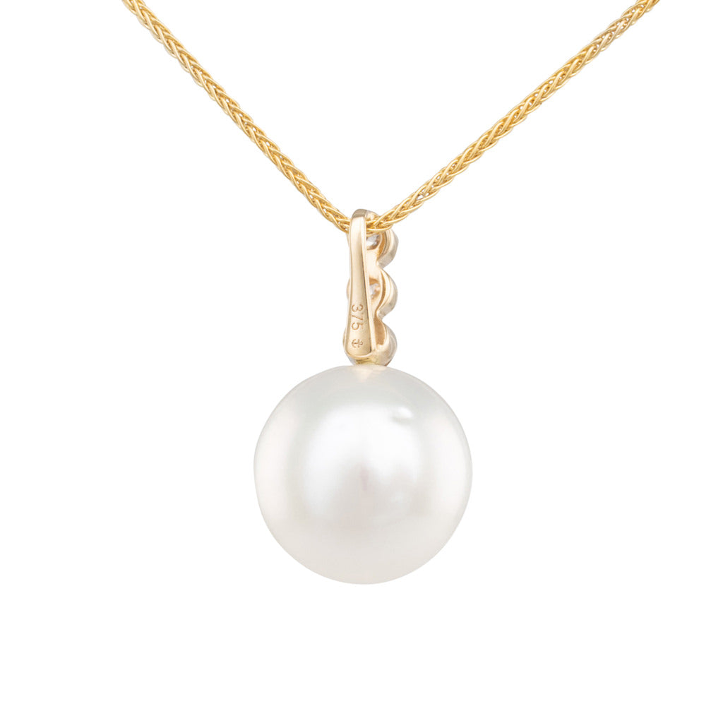 11mm South Sea & Diamond Pendant