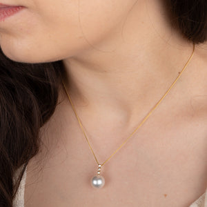 11mm South Sea & Diamond Pendant